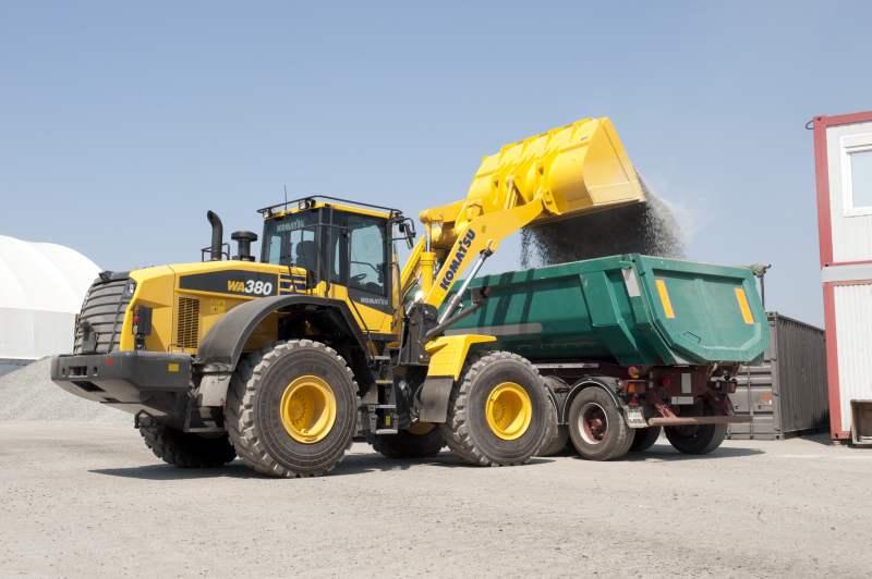 Komatsu