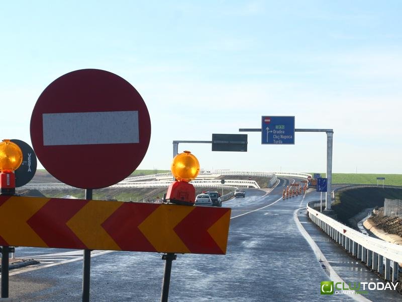 doua autostrazi