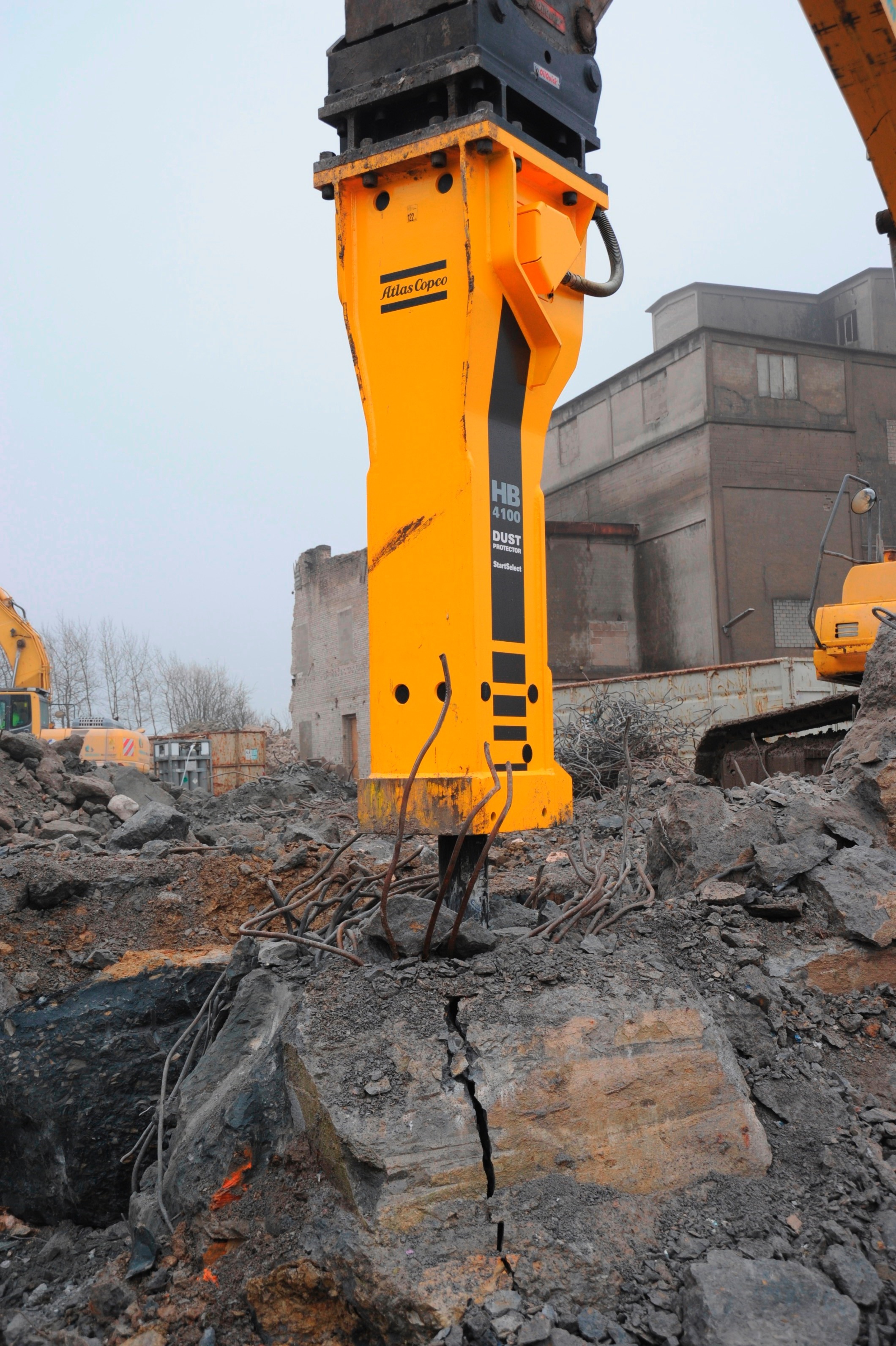 2013_Atlas Copco HB 4100