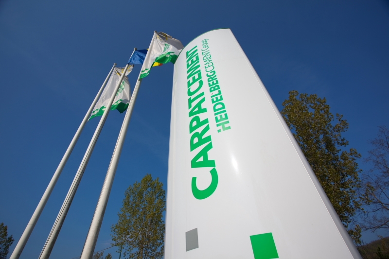 carapatcement holding