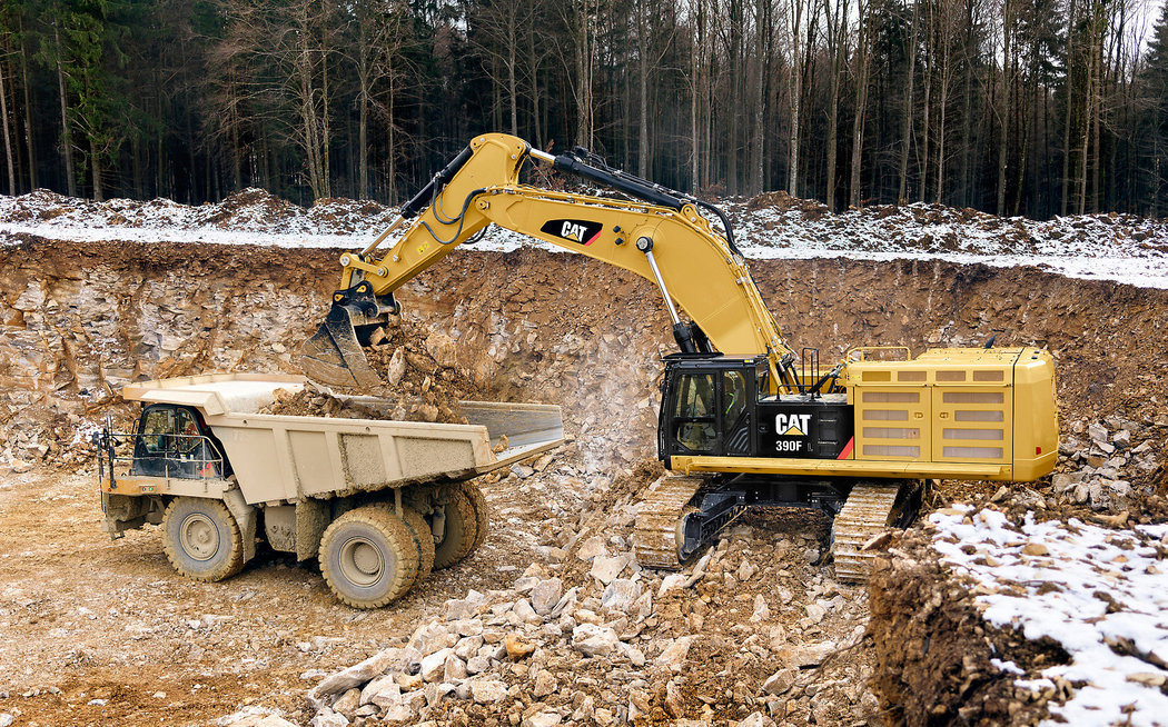 Utilaje&Constructii Caterpillar