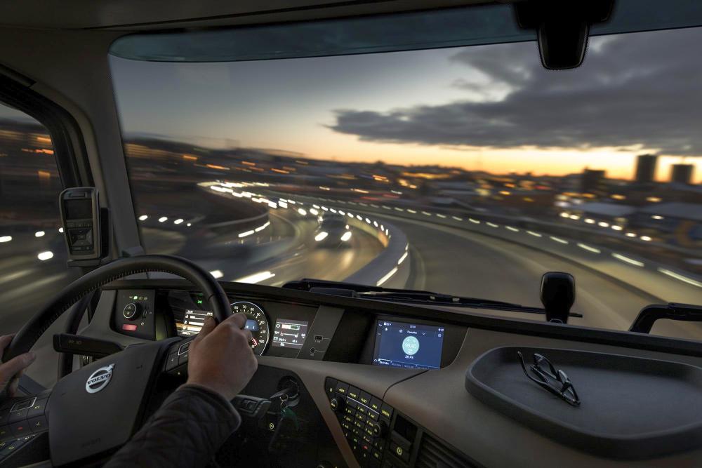 Volvo Trucks a lansat un sistem integrat pentru servicii și infotainment