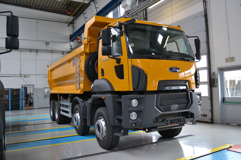 CEFIN a inaugurat cel mai mare sediu FORD Trucks din Europa