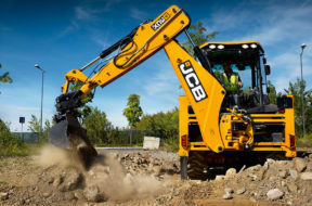 Utilaje&Constructii JCB