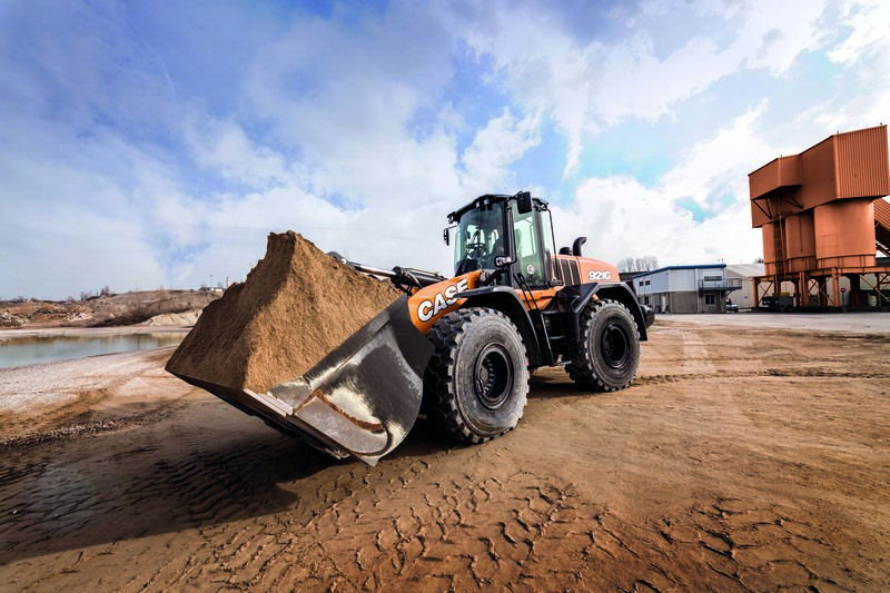 Intermat 2018 – CASE a impresionat cu “artileria grea”