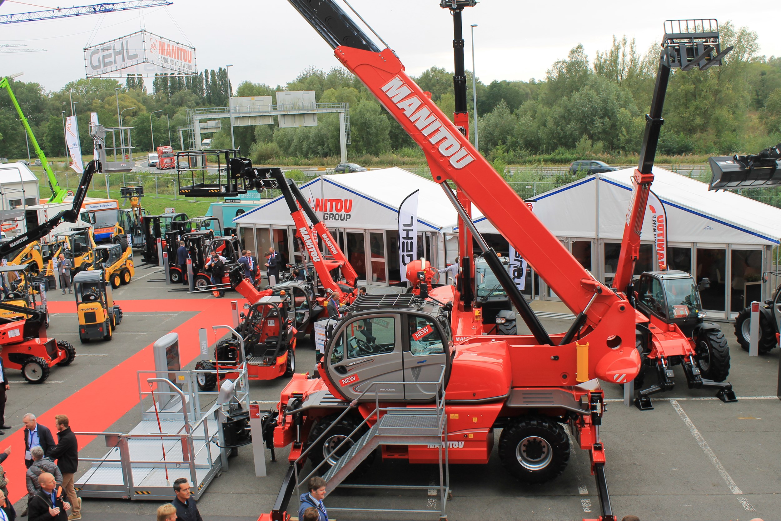 Telehandlerelele rotative de la Manitou anunță o nouă eră