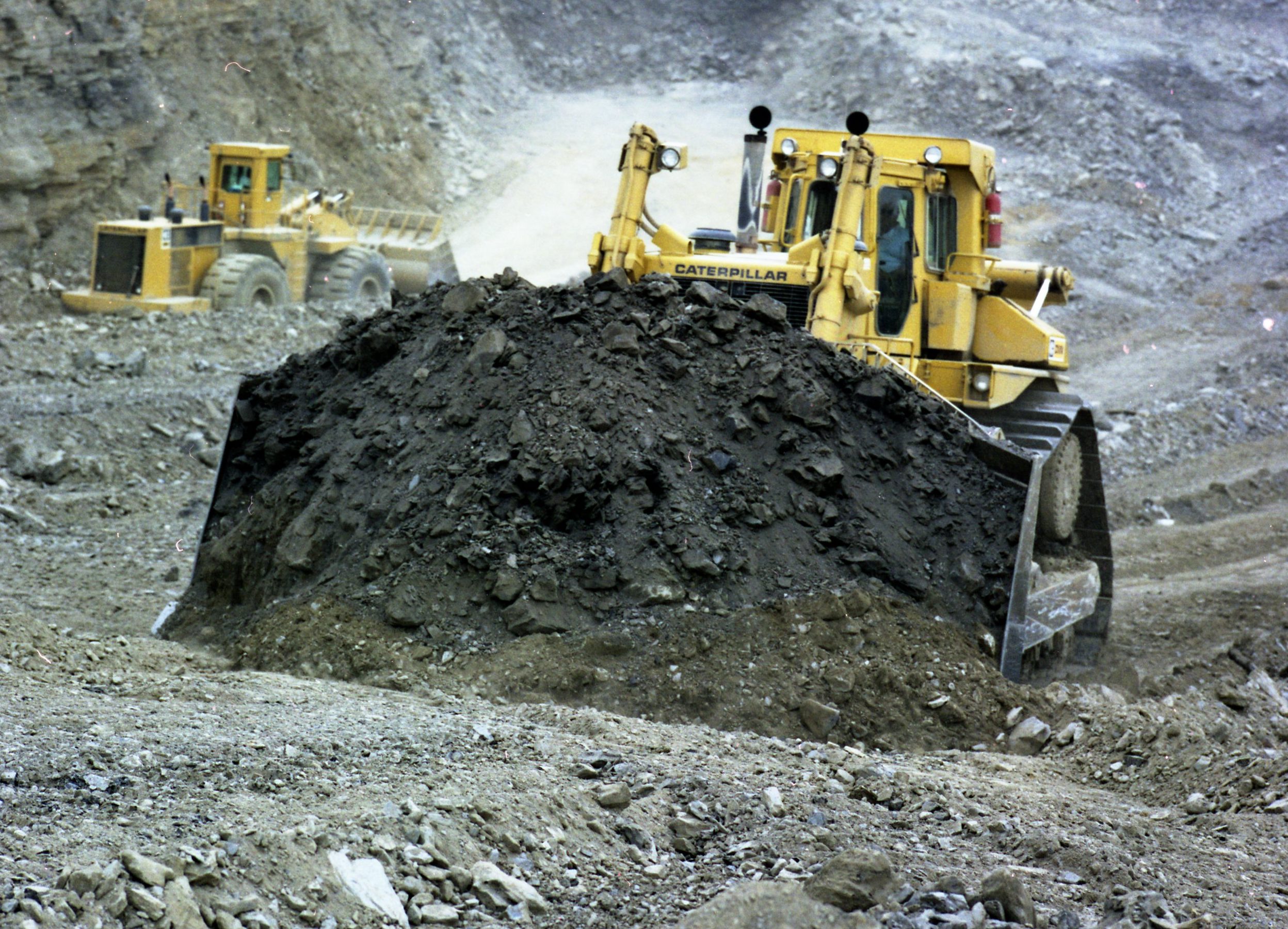 Noul buldozer CAT® D11 reduce semnificativ costurile de exploatare