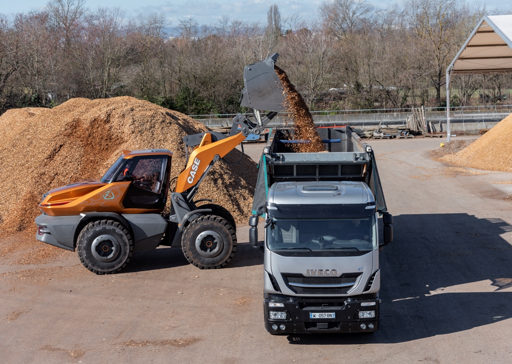CASE Construction Equipment – de la proiectul TETRA la ZEUS