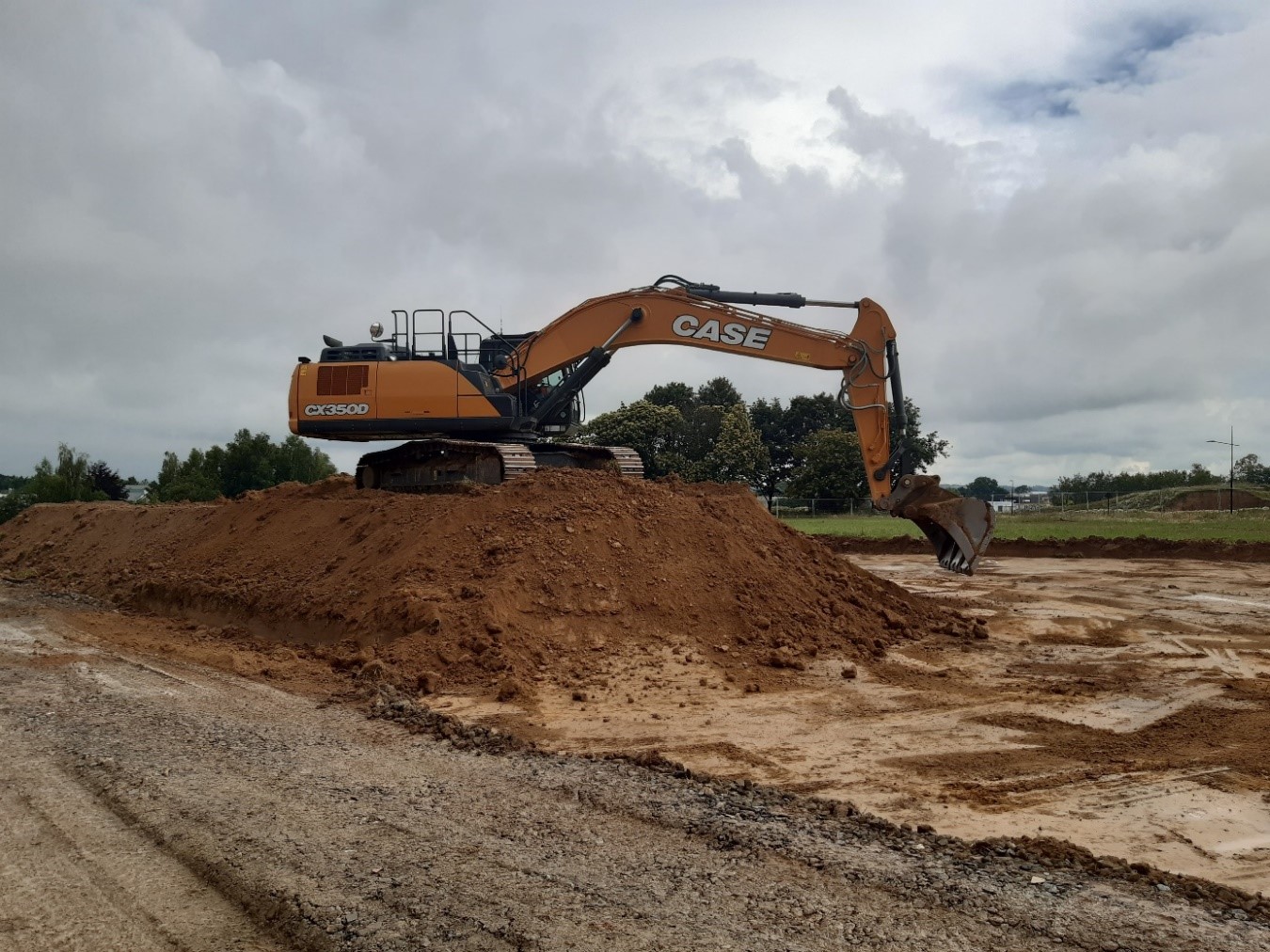 Excavatoarele pe șenile CASE, acolo unde este mai greu