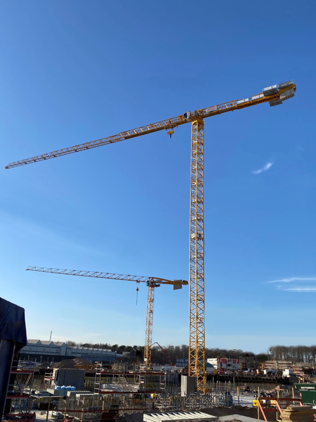 Potain MDT 809 construiește acceleratorul de particule FAIR