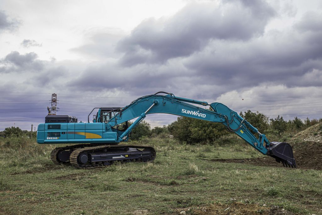Sunward SWE 365F, un excavator puternic și fiabil, perfect pentru șantierele din România