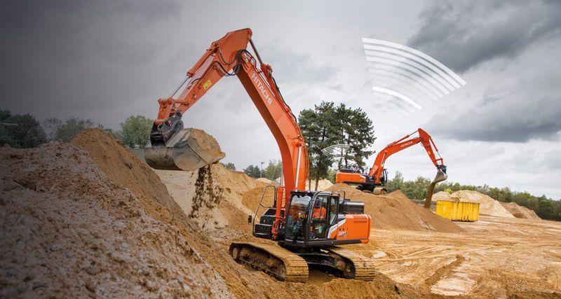 Hitachi-Fleetmanagement-1-800.105320 (1)